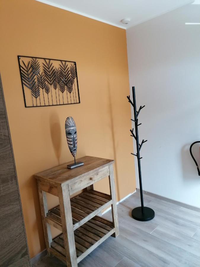 Gite Savane Pres De Pairi Daiza 布吕热莱特 外观 照片